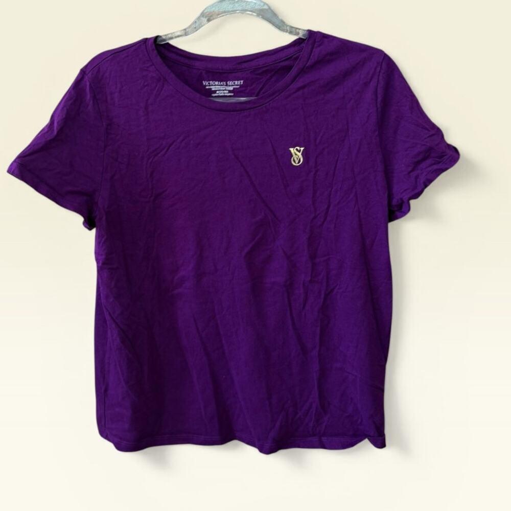 Victorias Secret Casual Tee Size Medium Gold Foil Purple Comfort Lounge